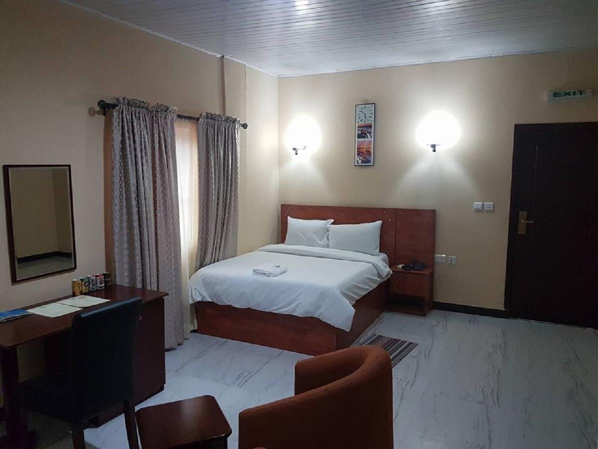Abeokuta Providence Hotel מראה חיצוני תמונה